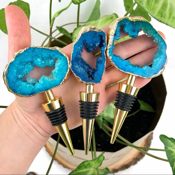 Blue Crystal Quartz Druzy Geode gold plated wine bottle stopper topper stone - Picture 6 of 11